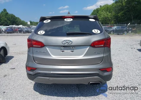 2017 Hyundai Santa Fe Sport 2.4L z USA, uszkodzony, nr VIN 5NMZTDLB2HH003948